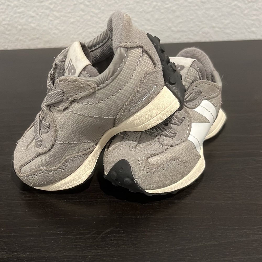 New Balance 237 Slip On Sneakers